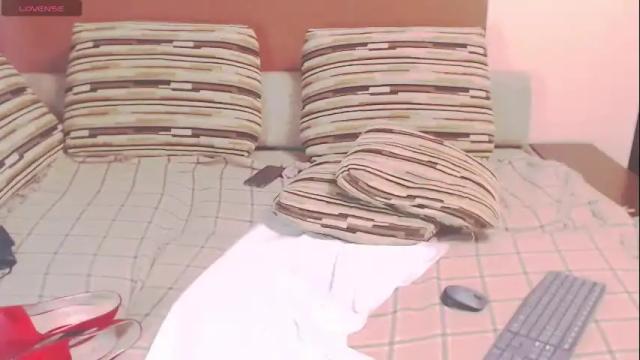 Image 11 of louise_lovee Stream on Chaturbate on 27 days ago