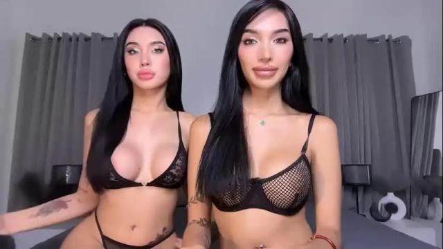 Image 8 of louiseelizabeth Stream on Chaturbate on 2 months ago