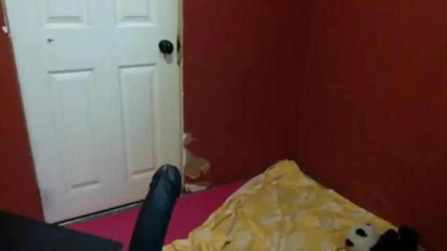 Image 12 of lousygirlfriend Stream on Chaturbate on 17 months ago