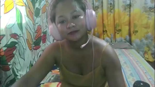 Image 2 of lovable_kiss029 Stream on Chaturbate on 2 months ago