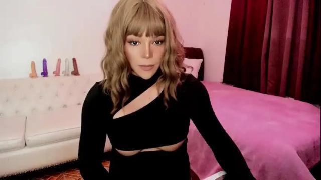 Image 4 of love_angel2323 Stream on Chaturbate on 2 months ago