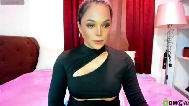 Image 6 of love_angel2323 Stream on Chaturbate on 2 months ago