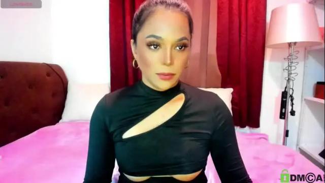 Image 8 of love_angel2323 Stream on Chaturbate on 2 months ago