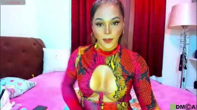 Image 2 of love_angel2323 Stream on Chaturbate on 2 months ago