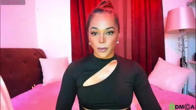 Image 10 of love_angel2323 Stream on Chaturbate on 2 months ago
