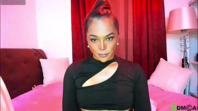 Image 12 of love_angel2323 Stream on Chaturbate on 2 months ago