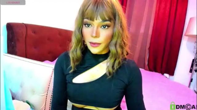 Image 7 of love_angel2323 Stream on Chaturbate on 2 months ago