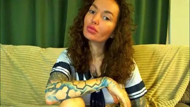 Image 3 of love_attation Stream on Chaturbate on 2 months ago