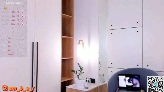 Image 10 of love_ember Stream on Chaturbate on 18 months ago