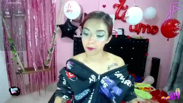 Image 2 of love_fire_ Stream on Chaturbate on 15 months ago