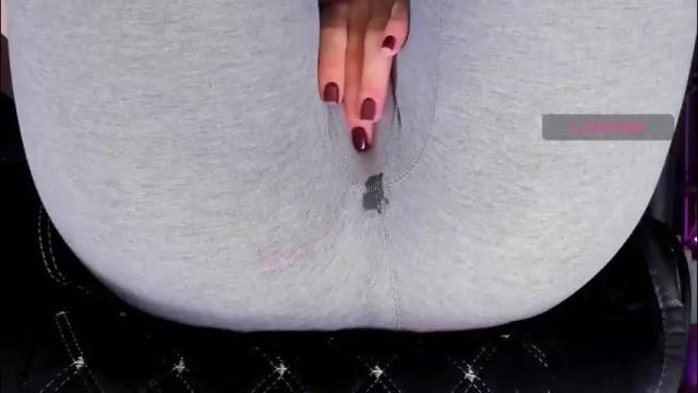 Image 11 of love_hard_kiru Stream on Chaturbate on 1 month ago