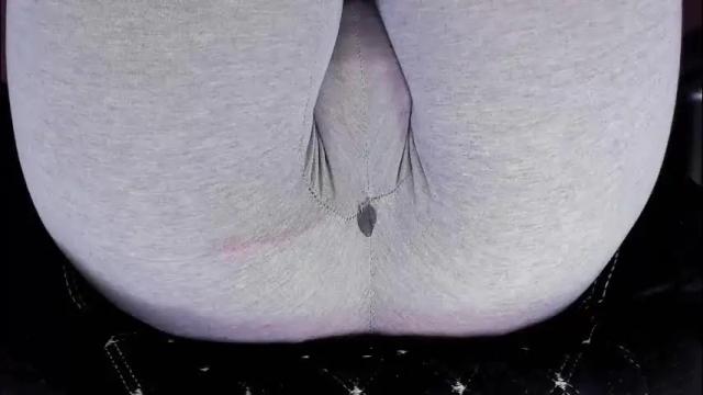 Image 2 of love_hard_kiru Stream on Chaturbate on 1 month ago