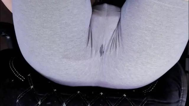 Image 6 of love_hard_kiru Stream on Chaturbate on 1 month ago