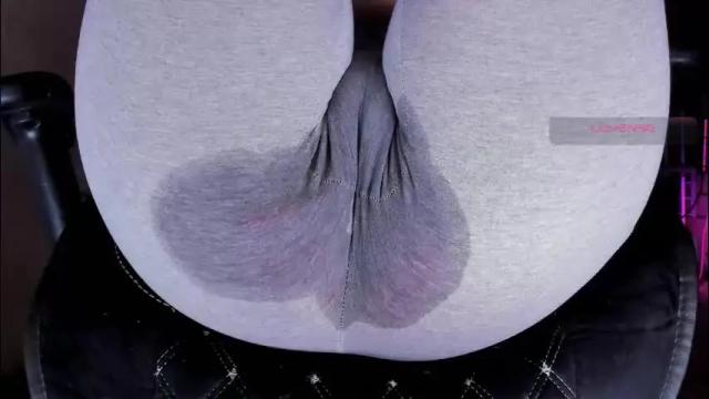 Image 8 of love_hard_kiru Stream on Chaturbate on 1 month ago