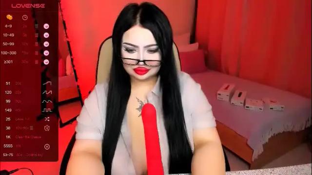 Thumbnail 3, love_insidee's Stream at Chaturbate, 1 month ago