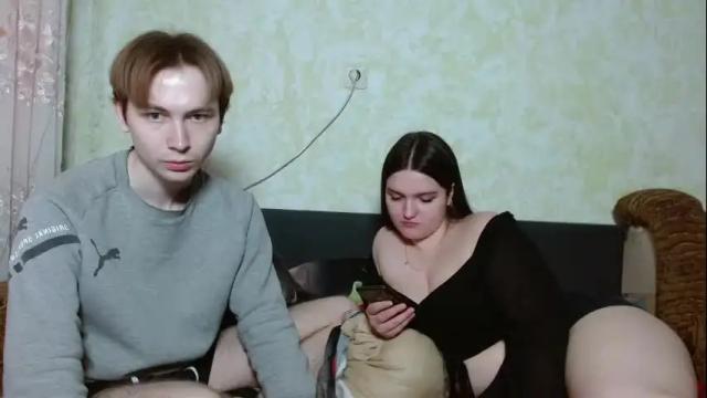 Image 3 of love_language776834 Stream on Chaturbate on 22 days ago
