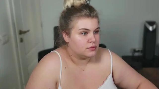 Thumbnail 3, love_wiggy18's Stream at Chaturbate, 1 month ago