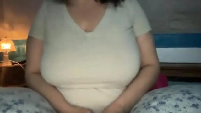Image 3 of loveablekate Stream on Chaturbate on 16 months ago
