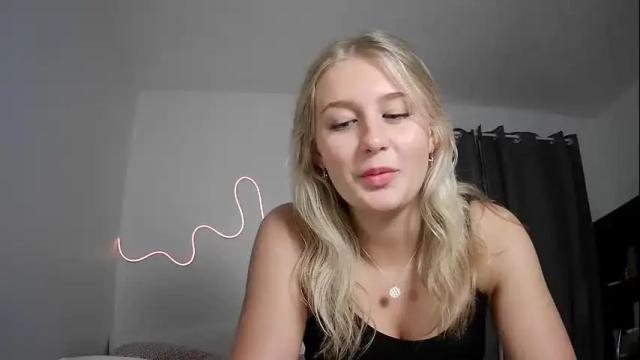 Thumbnail 1, loveepeytonnn's Stream at Chaturbate, 19 months ago