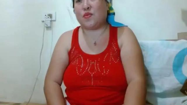 Image 10 of lovefarrah Stream on Chaturbate on 15 months ago