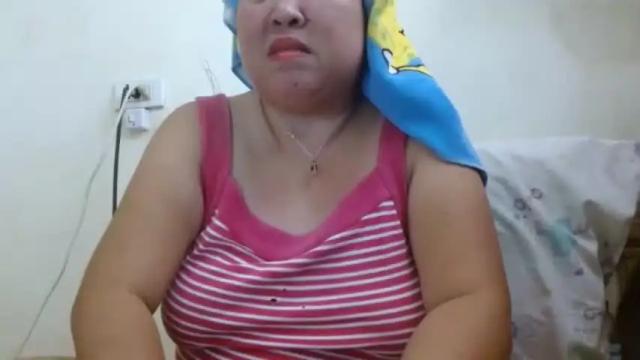 Image 2 of lovefarrah Stream on Chaturbate on 14 months ago