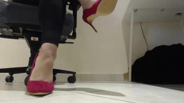 Image 10 of lovefeet133 Stream on Chaturbate on 13 months ago
