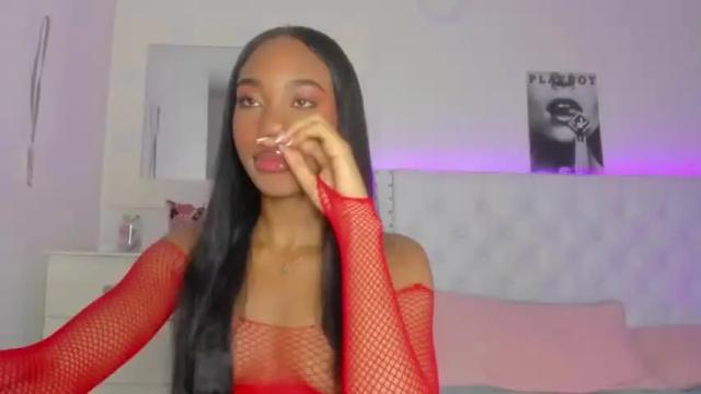 Image 2 of loveit_hermione Stream on Chaturbate on 13 months ago