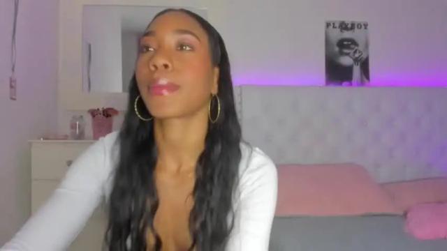 Image 6 of loveit_hermione Stream on Chaturbate on 12 months ago