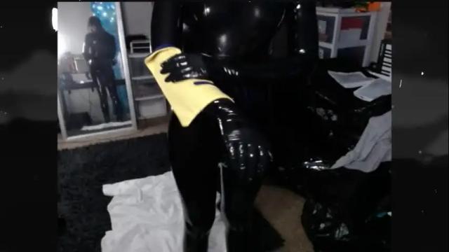 Image 2 of loveless_angel Stream on Chaturbate on 1 month ago