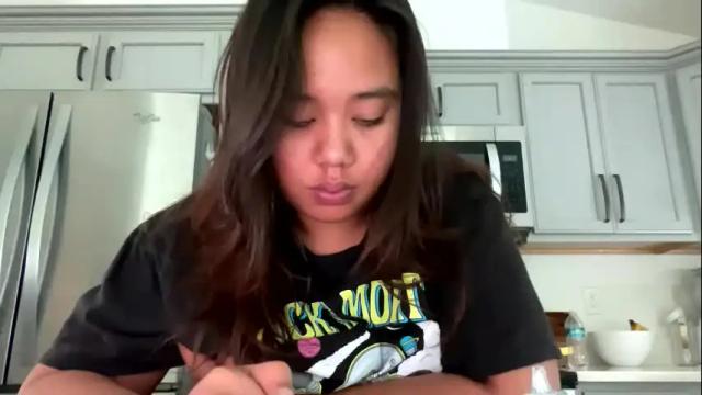 Image 2 of lovellly_ Stream on Chaturbate on 1 month ago