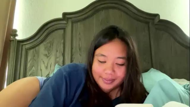 Image 10 of lovellly_ Stream on Chaturbate on 1 month ago