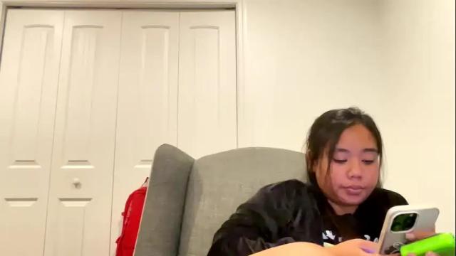 Image 2 of lovellly_ Stream on Chaturbate on 17 hours ago