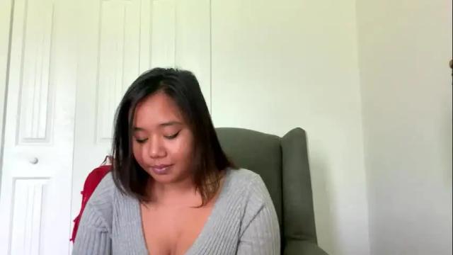 Image 8 of lovellly_ Stream on Chaturbate on 4 months ago