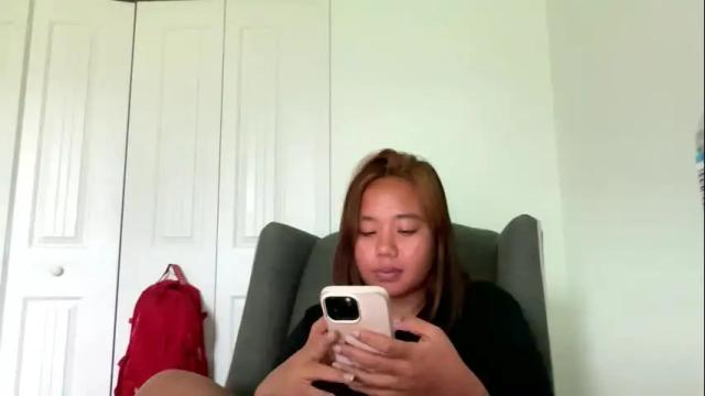 Image 4 of lovellly_ Stream on Chaturbate on 3 months ago