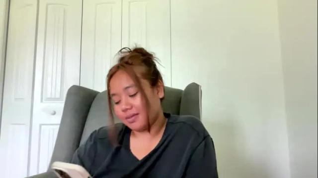 Image 6 of lovellly_ Stream on Chaturbate on 3 months ago