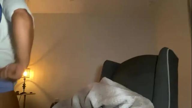 Image 2 of lovellly_ Stream on Chaturbate on 1 month ago