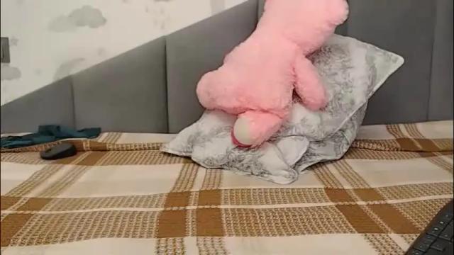 Image 3 of lovellykitty_1 Stream on Chaturbate on 2 months ago