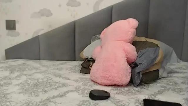 Image 7 of lovellykitty_1 Stream on Chaturbate on 2 months ago