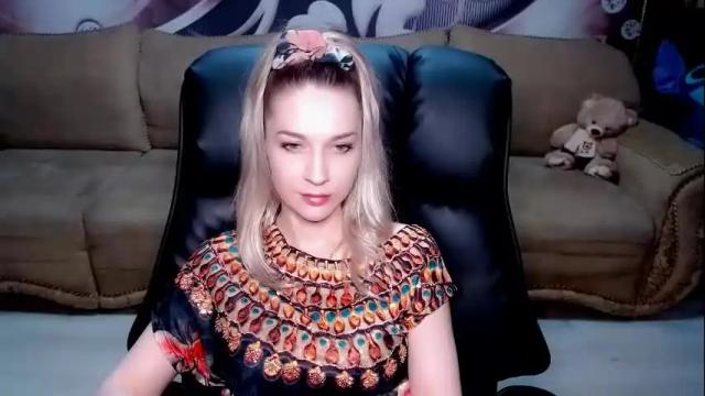 Image 11 of lovellymalina Stream on Chaturbate on 1 month ago