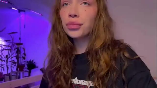 Image 4 of lovelorn_ Stream on Chaturbate on 1 month ago
