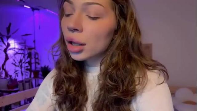 Image 6 of lovelorn_ Stream on Chaturbate on 28 days ago