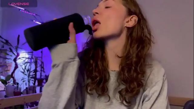 Image 2 of lovelorn_ Stream on Chaturbate on 21 days ago