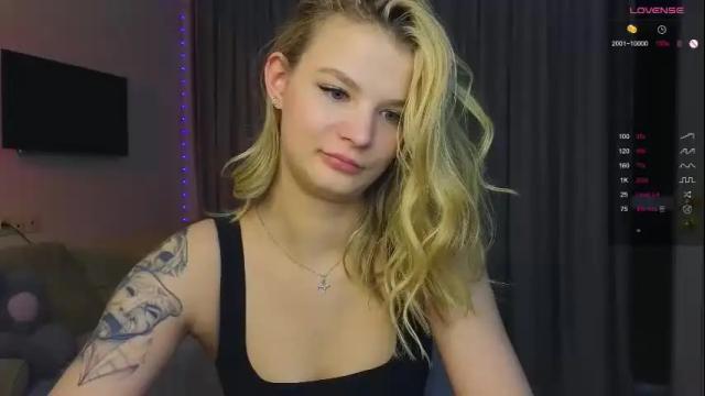 Image 10 of lovely_babyy Stream on Chaturbate on 2 months ago
