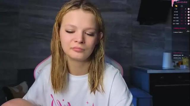 Thumbnail 1, lovely_babyy's Stream at Chaturbate, 1 month ago