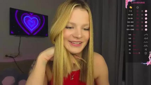 Image 4 of lovely_babyy Stream on Chaturbate on 1 month ago