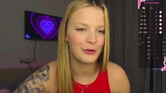 Image 8 of lovely_babyy Stream on Chaturbate on 1 month ago