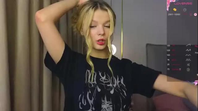 Image 11 of lovely_babyy Stream on Chaturbate on 1 month ago
