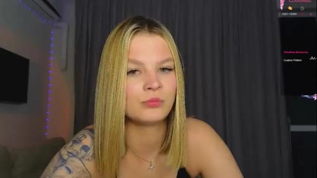 Image 3 of lovely_babyy Stream on Chaturbate on 9 days ago