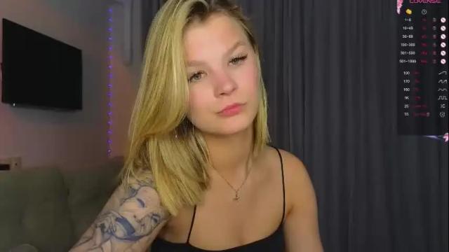 Image 8 of lovely_babyy Stream on Chaturbate on 9 days ago