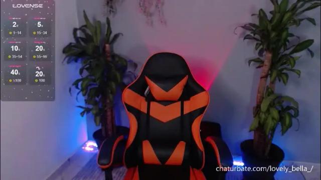 Image 4 of lovely_bella_ Stream on Chaturbate on 2 months ago